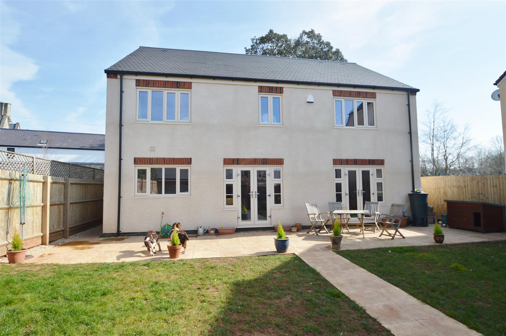 Townmill Road, Cowbridge, Vale of Glamorgan, CF71 7BE